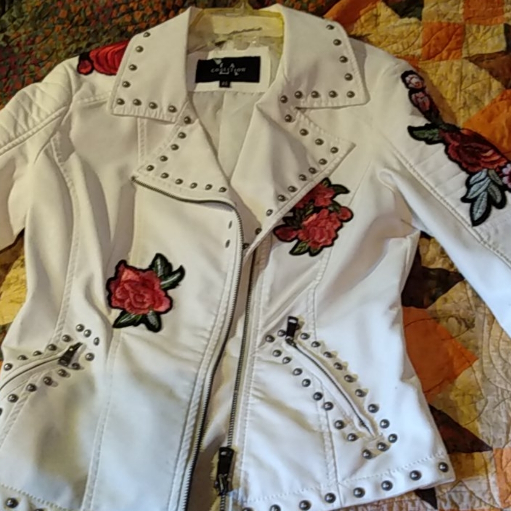 Lightweight jacket